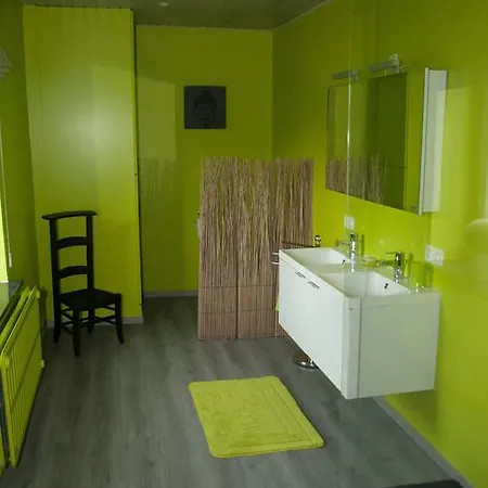 Holiday home Chez Peponne