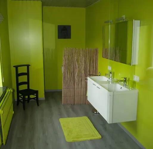 Holiday home Chez Peponne